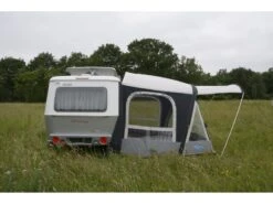 Voorkant -Buiten Kamperen 34 1 kampa pop air luifel ce7192