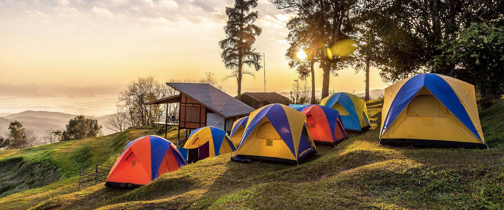 Voorkant -Buiten Kamperen c